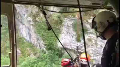 Rescate con Helicoptero en Cantabria a 3 jóvenes