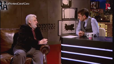 Una oligarquía invisible gobierna el mundo y compra a los medios de comunicación (Vicente Romero)