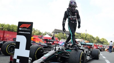 GP Spain 2020: Lewis Hamilton breaks new record
