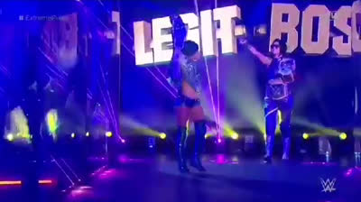 Asuka vs Sasha Banks (Full Match)