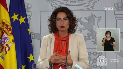 María Jesús Montero: “Nuevamente el señor Casado ha dado la espalda al diálogo”