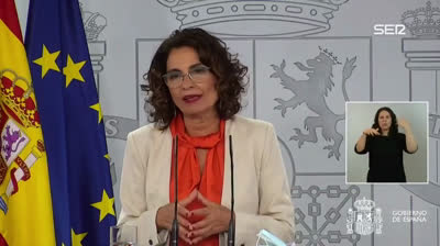 María Jesús Montero: "El señor Casado ha buscado excusas para no apoyar los PGE"