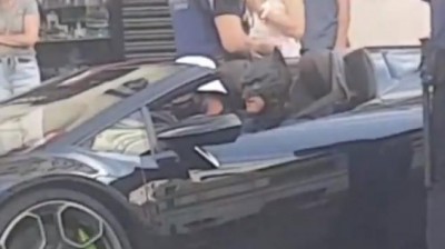 Batman is arrested in Gran Vía street, Madrid