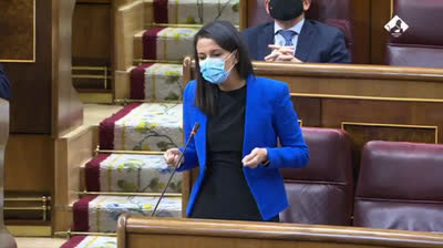 Inés Arrimadas a Pedro Sánchez: "¿Usted se piensa que yo voy a mover un dedo para que ustedes acaben repartiéndose los jueces?"