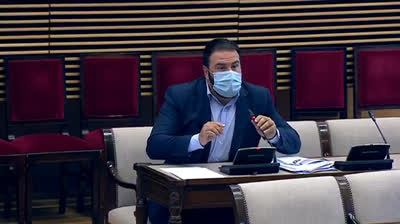 ¡Ojala se pudran en la cárcel!, exclaman a Jon Iñarritu tras solidarizarse con los presos políticos catalanes