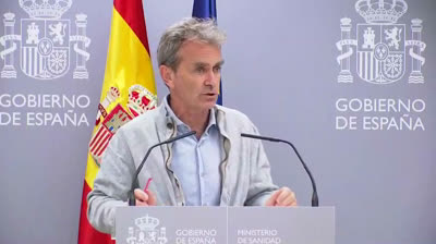 Fernando Simón: "A todos nos gustaría tener tres, cuatro, cinco, seis veces más médicos, pero son los que hay"