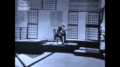 Narciso Yepes on 6 strings guitar