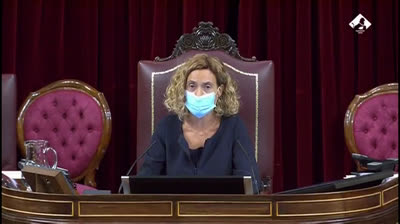 La presidenta del Congreso pide educación y respeto a todos los diputados