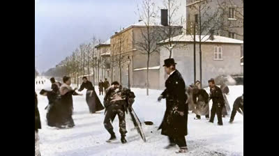 Pelea de bolas de nieve en Lyon en 1896 por los Hermanos Lumière