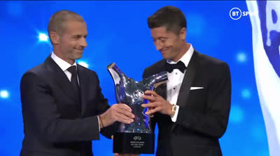 Robert Lewandowski jugador del año por la UEFA 2020