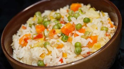 Quick recipe for rice and vegetables in a minute