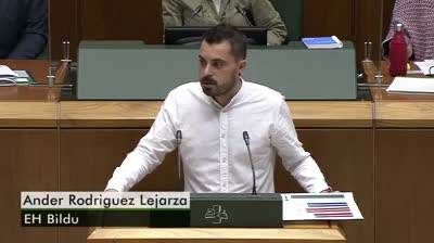 Ander Rodríguez Lejarza: "Voy a hacer algo muy poco habitual. Renuncio"