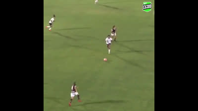 goal by the Corinthians women’s team !