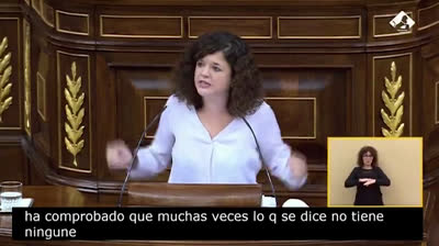 Sofía Castañon: "Gobernar con quienes reivindican las bondades del franquismo es una complicidad contra el pacto Constitucional"