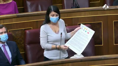 Macarena Olona se aplaude a si misma en la sesión de control