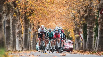 Ver Resumen Etapa 15 de La Vuelta España 20 - Mos - Puebla de Sanabria