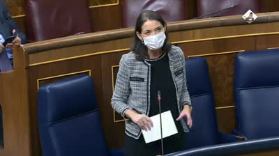 Reyes Maroto ofrece un pacto por la industria para que esta llegue al 20% del PIB