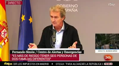 Fernando Simón: ""Hay que felicitar a la Comunidad de Madrid, al igual que a todas las que consiguen descender"