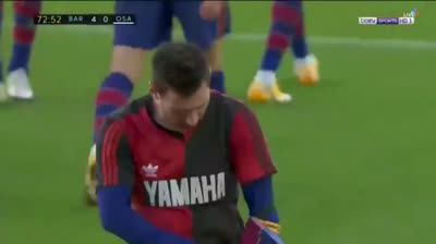 Leo Messi in honour of Diego Maradona !