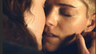 Feel Good Season 2 x5    2020