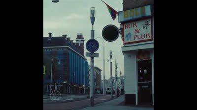 El Ajax funde el trofeo de campeón de liga y lo entrega a sus aficionados